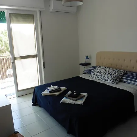 App Art Al Mare Apartment *